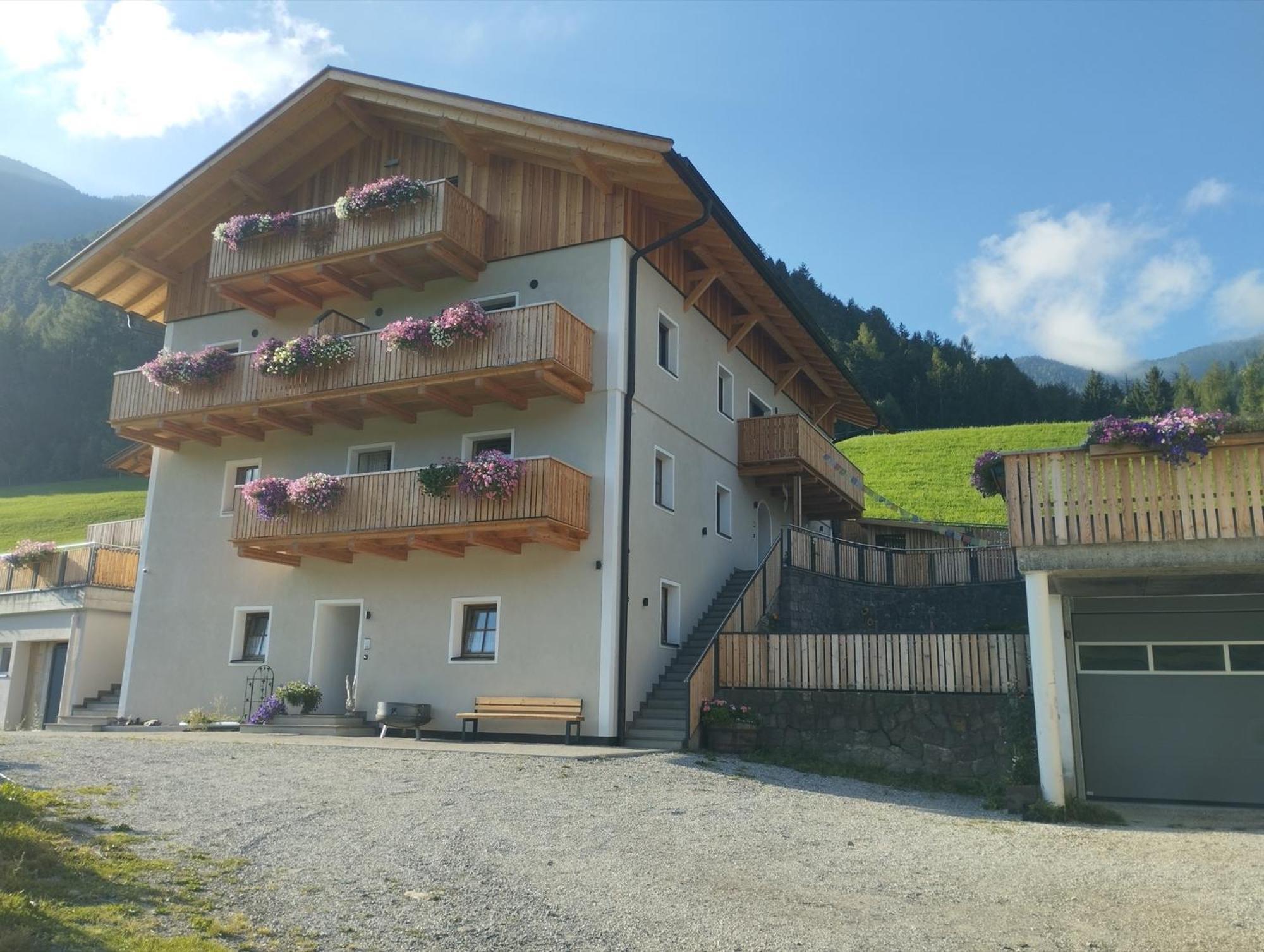 Planerhof Apartment Edelweiss Фунес Екстериор снимка