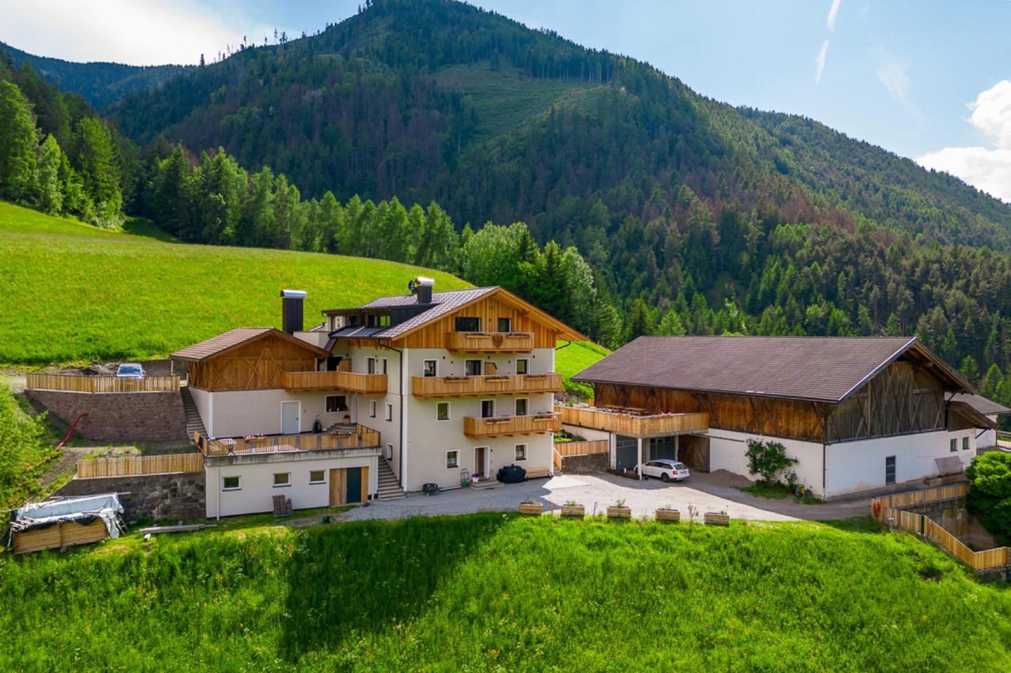 Planerhof Apartment Edelweiss Фунес Екстериор снимка
